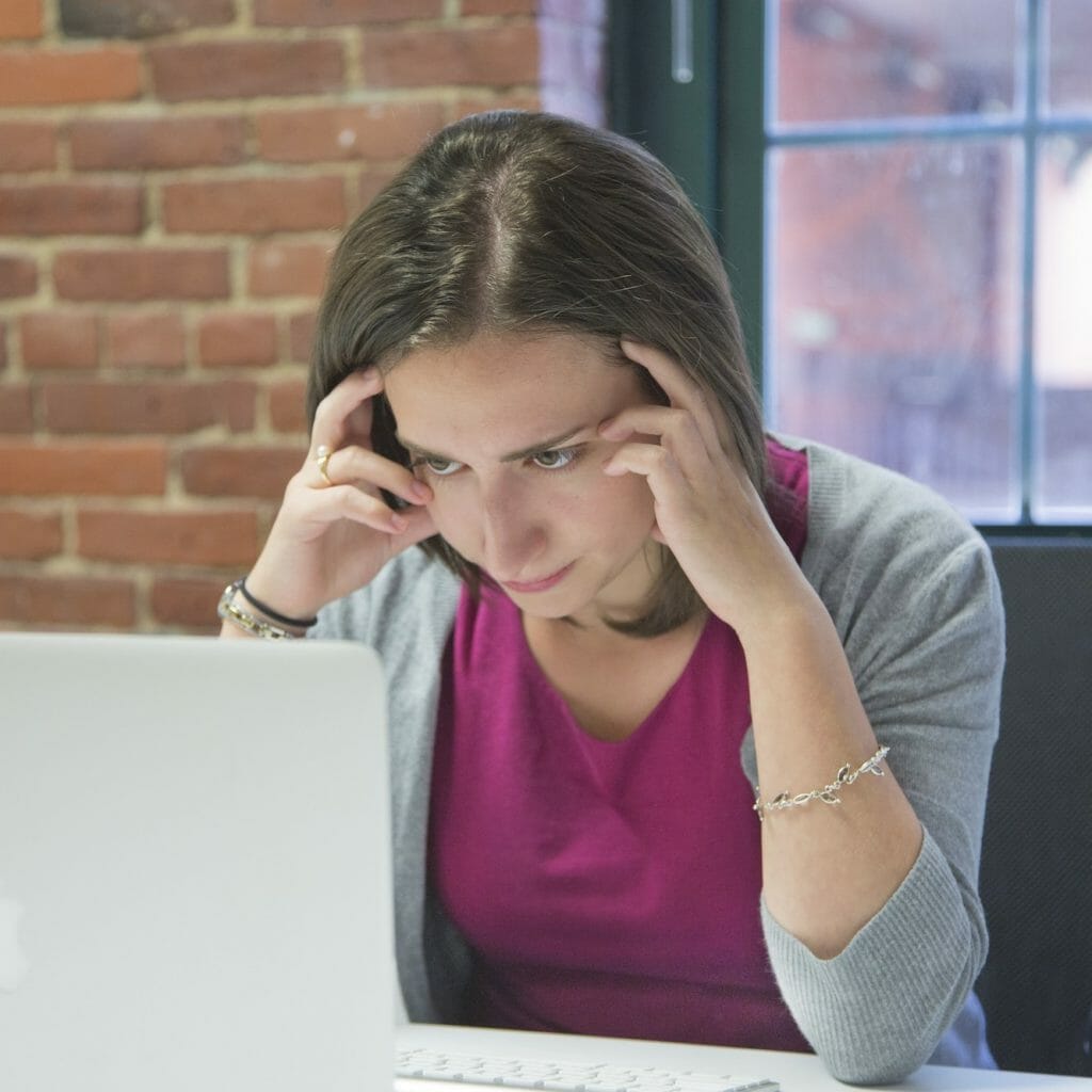 Looking for Writing Jobs on oDesk or Elance? Avoid These 6 Common Mistakes