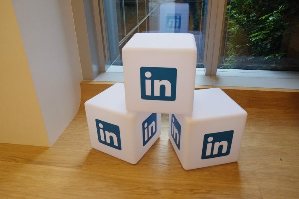 Flying Under The Radar: How to Use LinkedIn to Find Writing Jobs